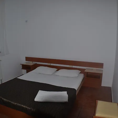 게스트하우스 Casa Omer 2*