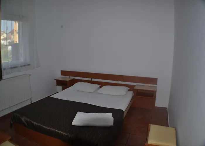 Гостевой дом Casa Omer 2*